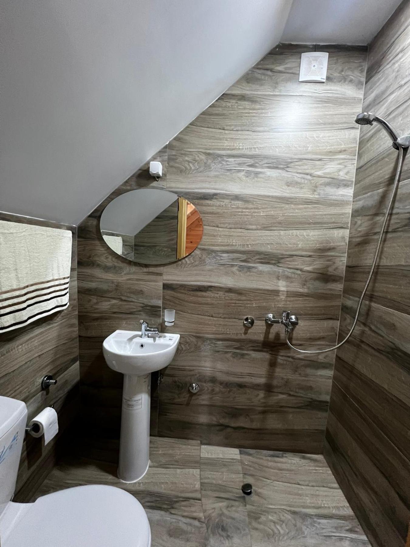 Cozy Bungallows Podgorica Esterno foto