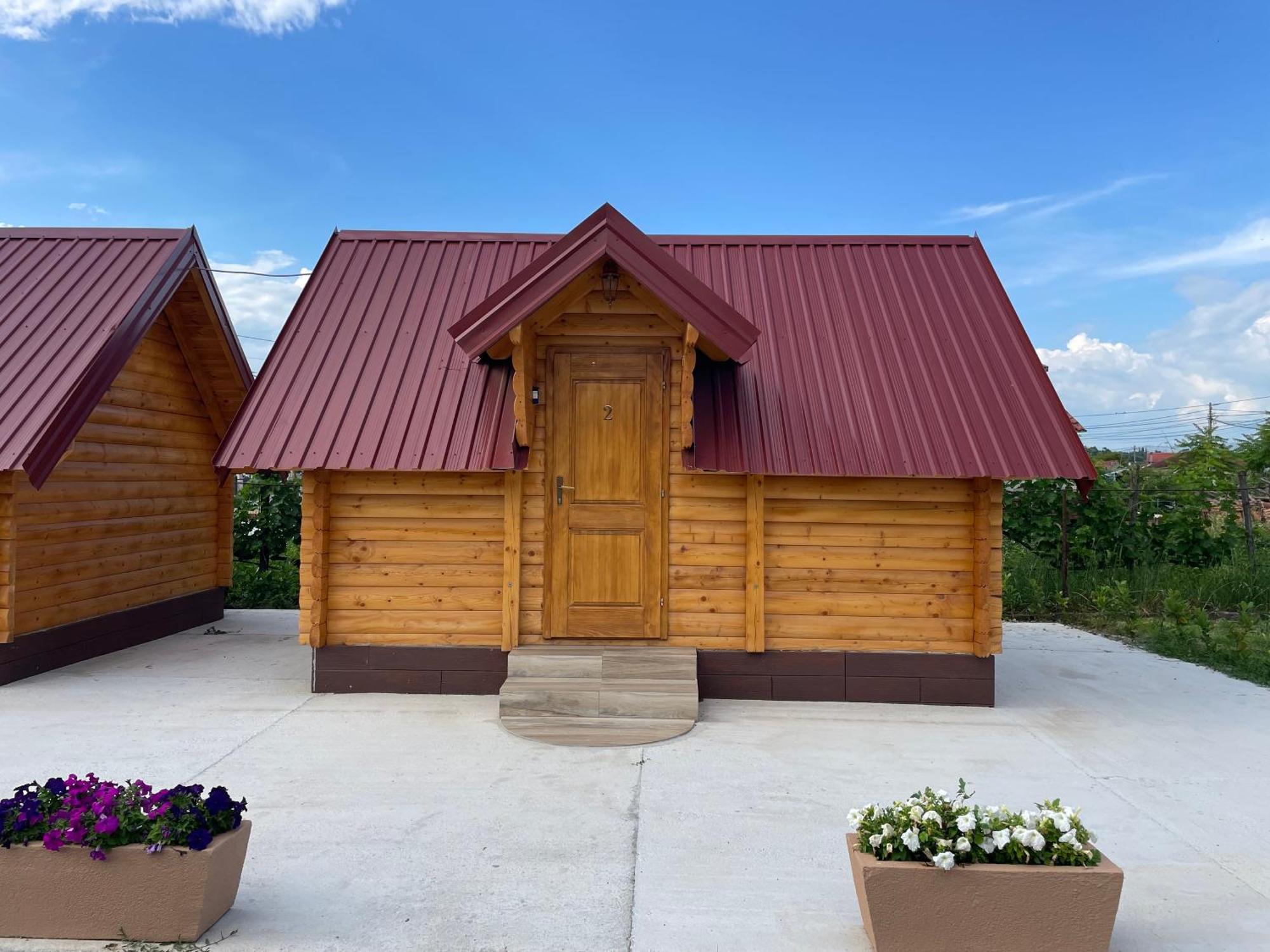 Cozy Bungallows Podgorica Esterno foto